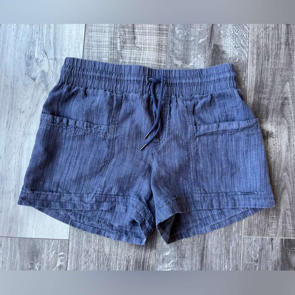 Athleta  Cabo Linen 4’ shorts; size 8